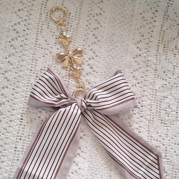 Striped Bow Keychain with Gold Accents - Picture 1 of 8